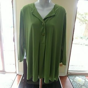 Tunic top by Susan Graver XL Bust 46. L 30